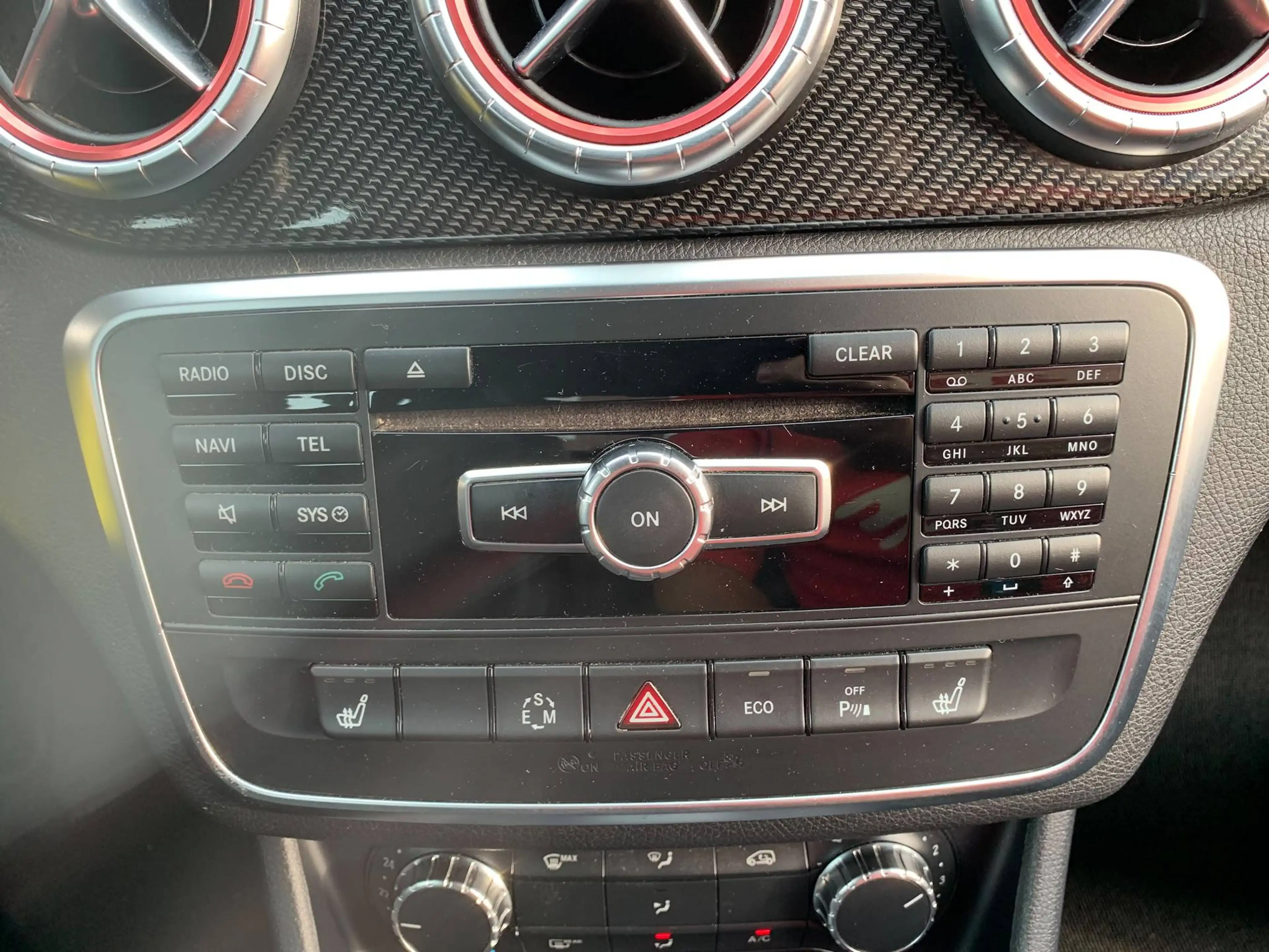 Mercedes-Benz CLA 180 AMG LINE AUTOMATIK *H&K-XENON* — photo 12