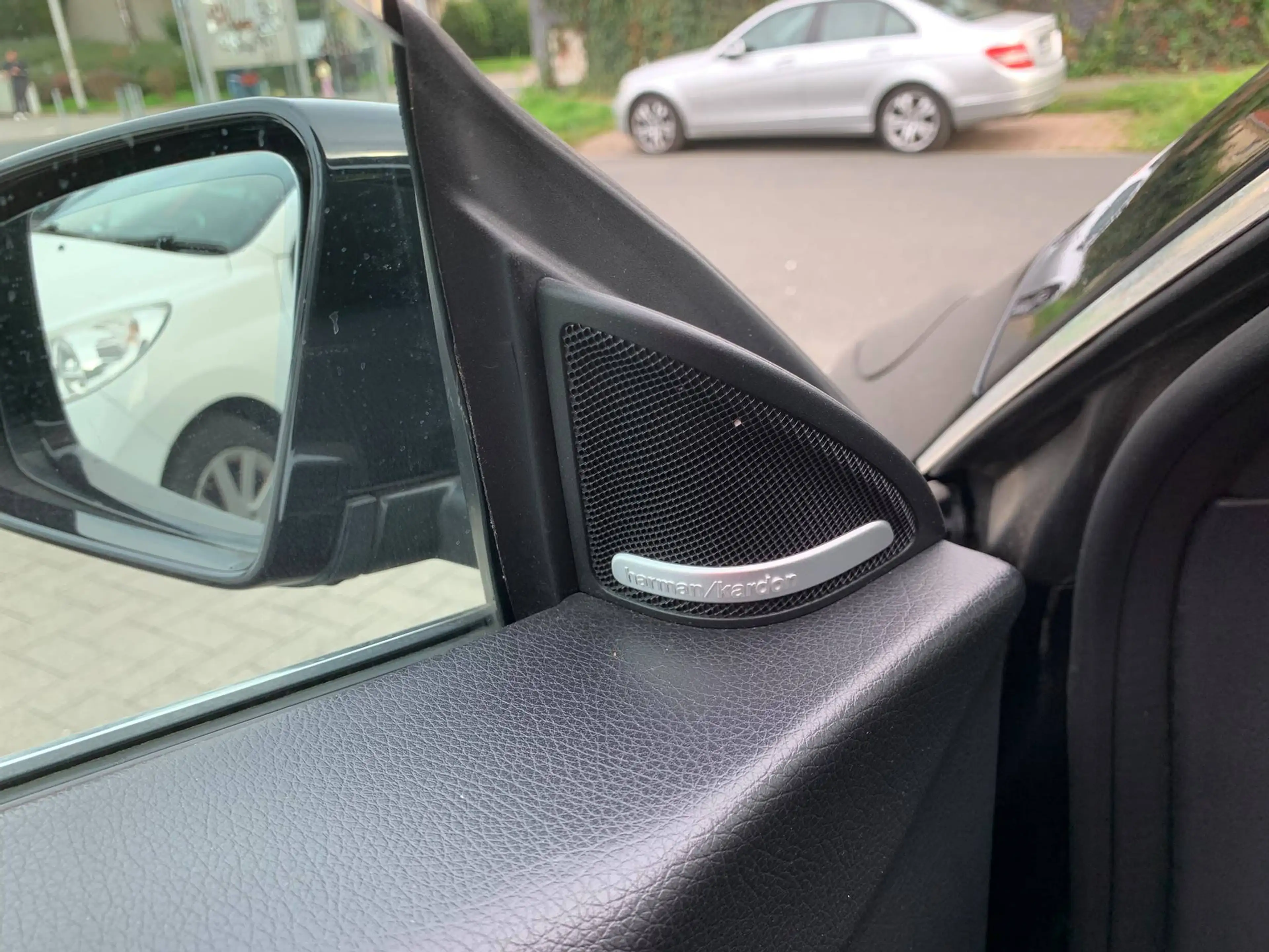 Mercedes-Benz CLA 180 AMG LINE AUTOMATIK *H&K-XENON* — photo 15