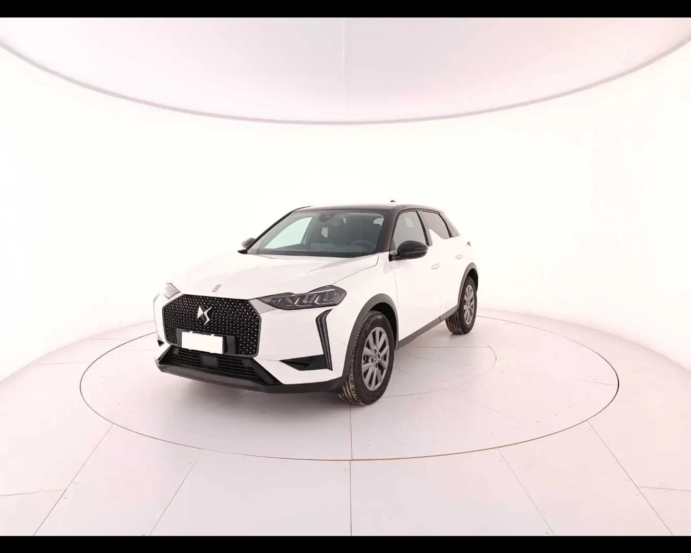 DS Automobiles DS 3 3 BlueHDi 130 aut. Bastille Business Bílá - 1
