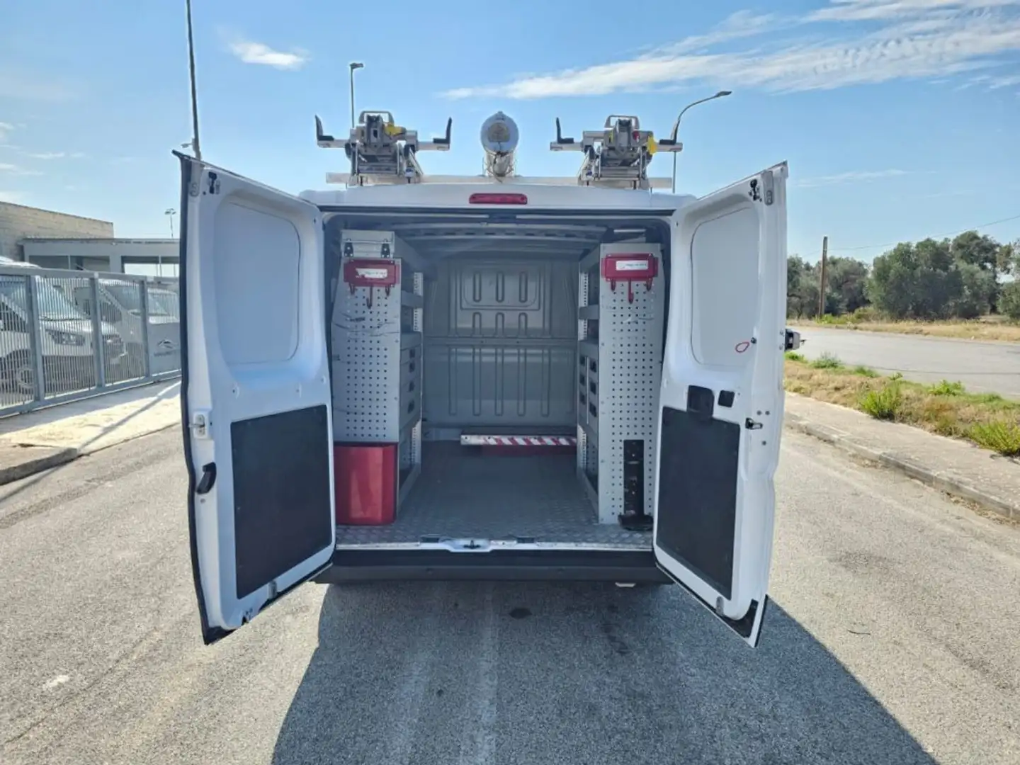 Fiat Ducato 30 2.3 MJT 120CV PC-TN OFFICINA MOBILE Weiß - 1