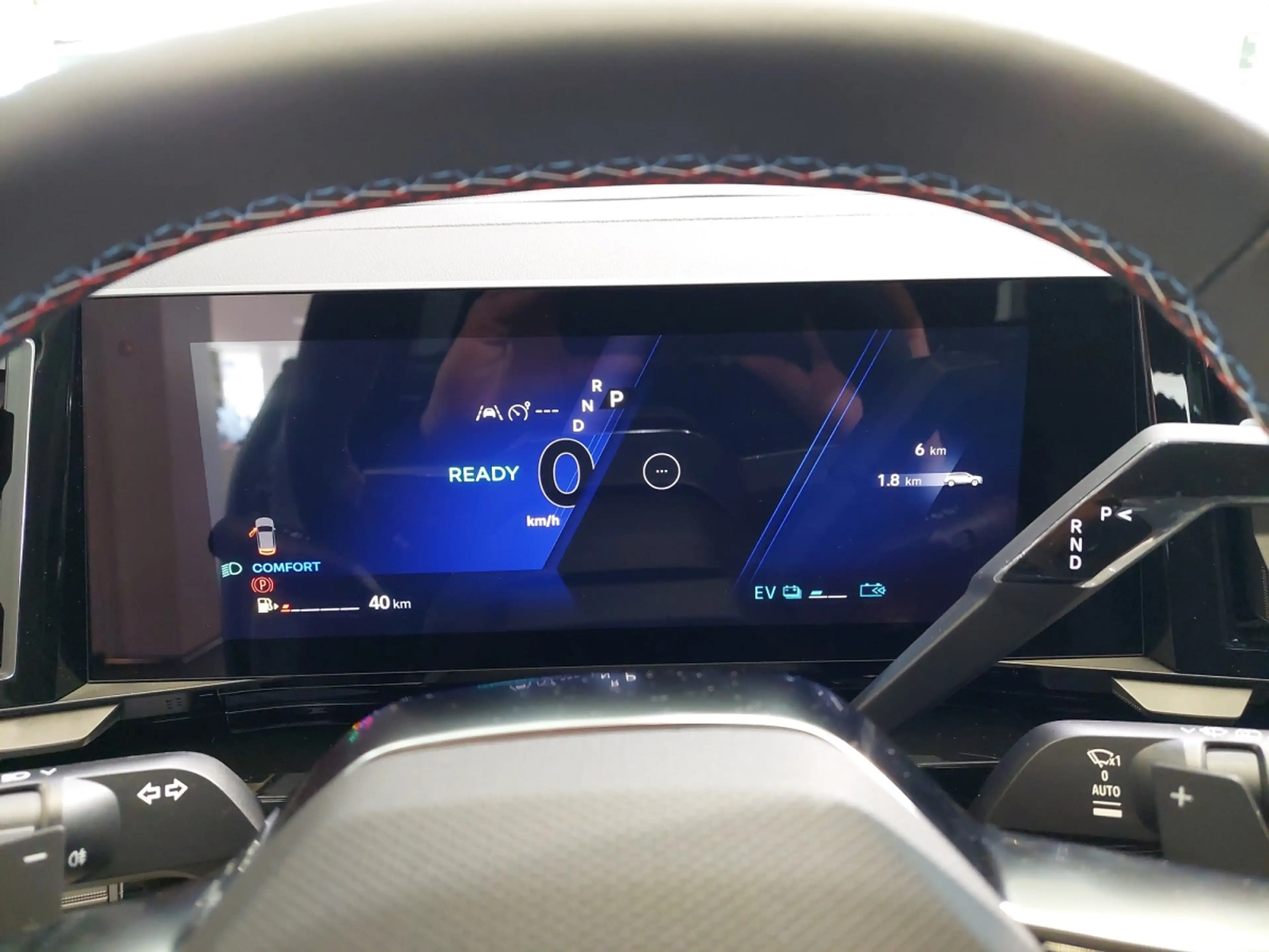 Renault Espace Esprit Alpine Full Hybrid E-Tech 200 — photo 14