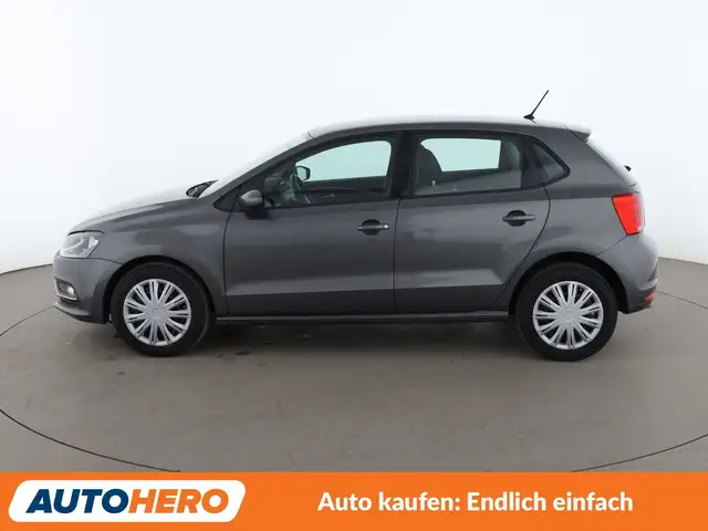 Volkswagen Polo view 3