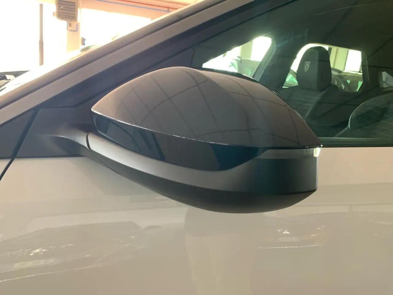 Peugeot 3008 III 2024 1.2 hybrid GT 145cv e-dcs6 17