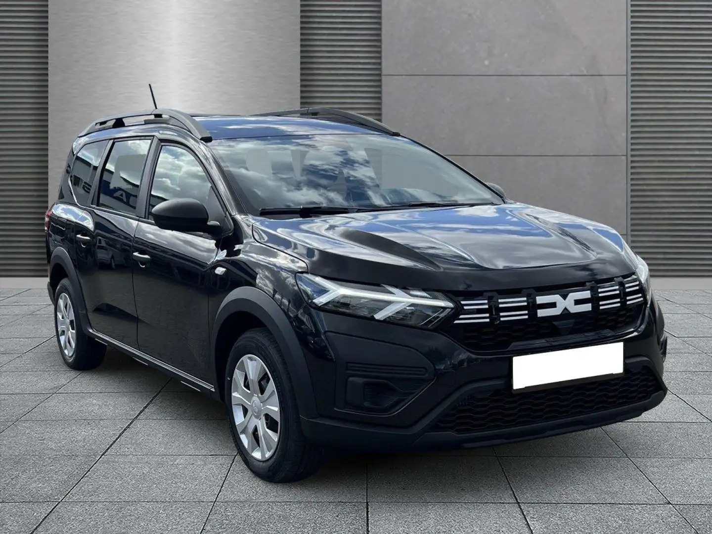 Dacia Jogger Essential 5-S+Klima+PDC TCe 100 ECO-G LPG 74 kW... Schwarz - 1