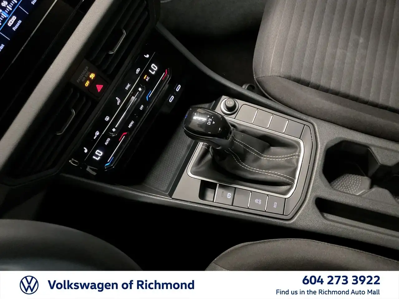Volkswagen Jetta photo Volkswagen Jetta