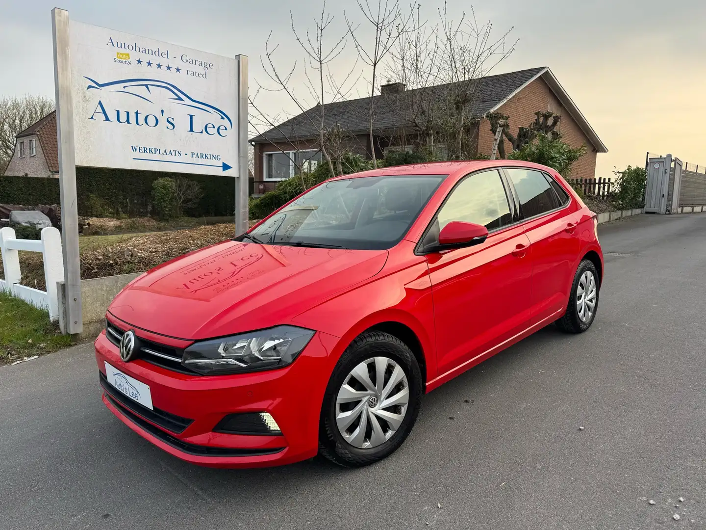 Volkswagen Polo 1.0 Comfortline/camera+sensoren/Carplay/DAB+/gps Rot - 1