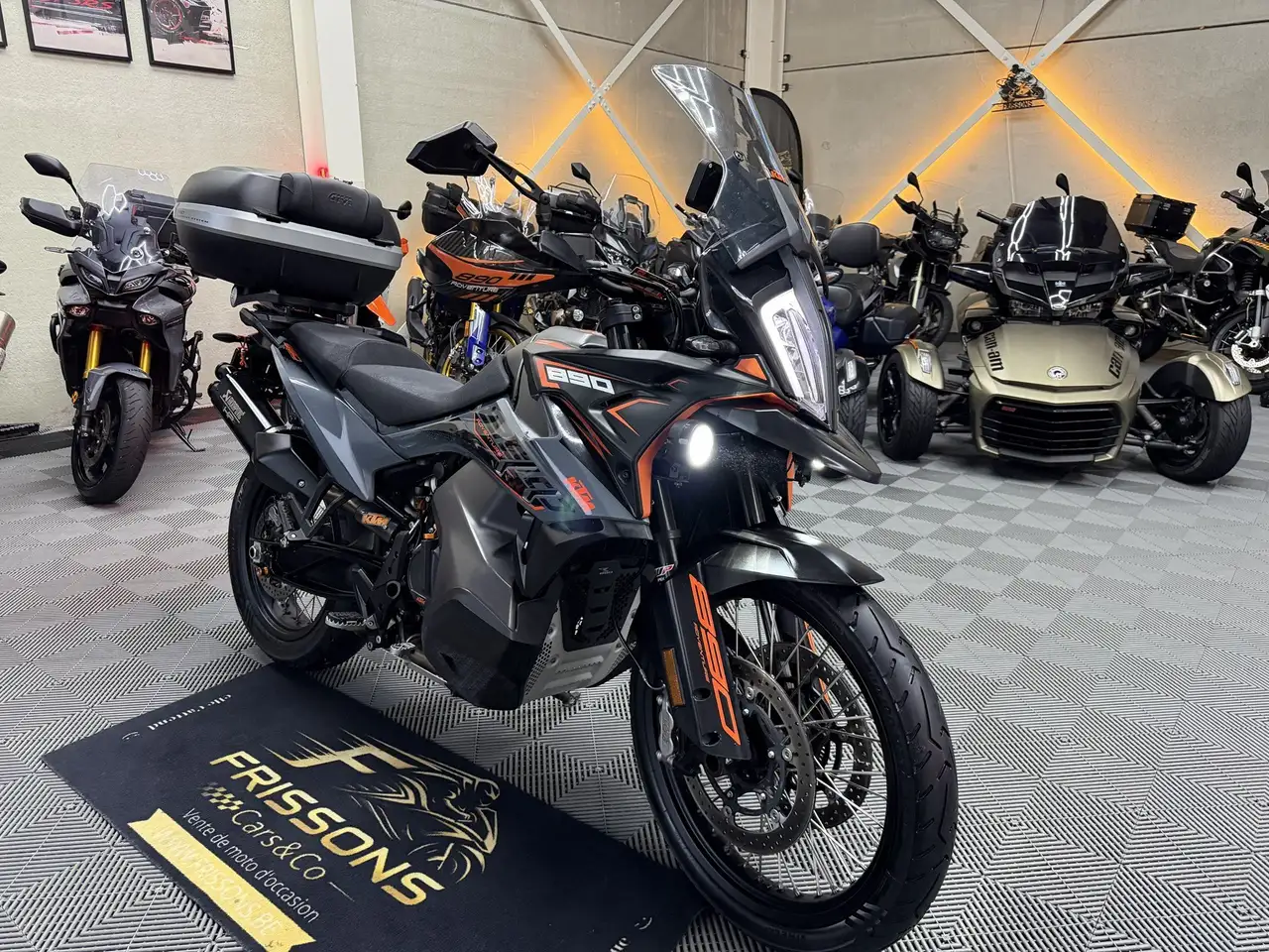 KTM 890 Adventure