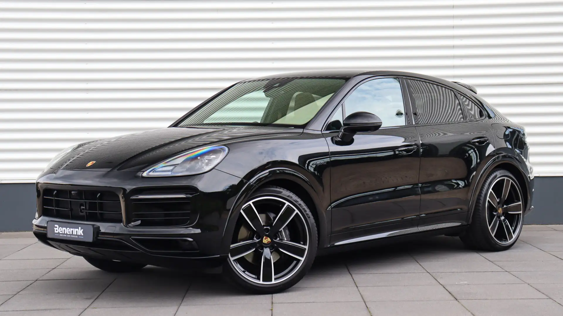 Porsche Cayenne Coupé 3.0 E-Hybrid Platinum Edition SportDesign | Negro - 1