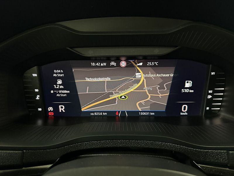 Skoda Karoq 2,0 TDI Sportline DSG Aut. — photo 17