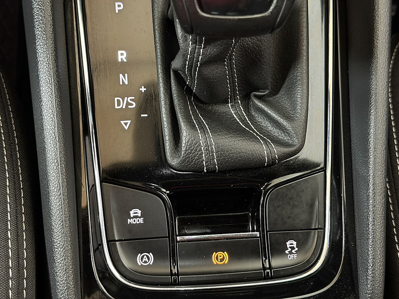 Skoda Karoq 2,0 TDI Sportline DSG Aut. — photo 18