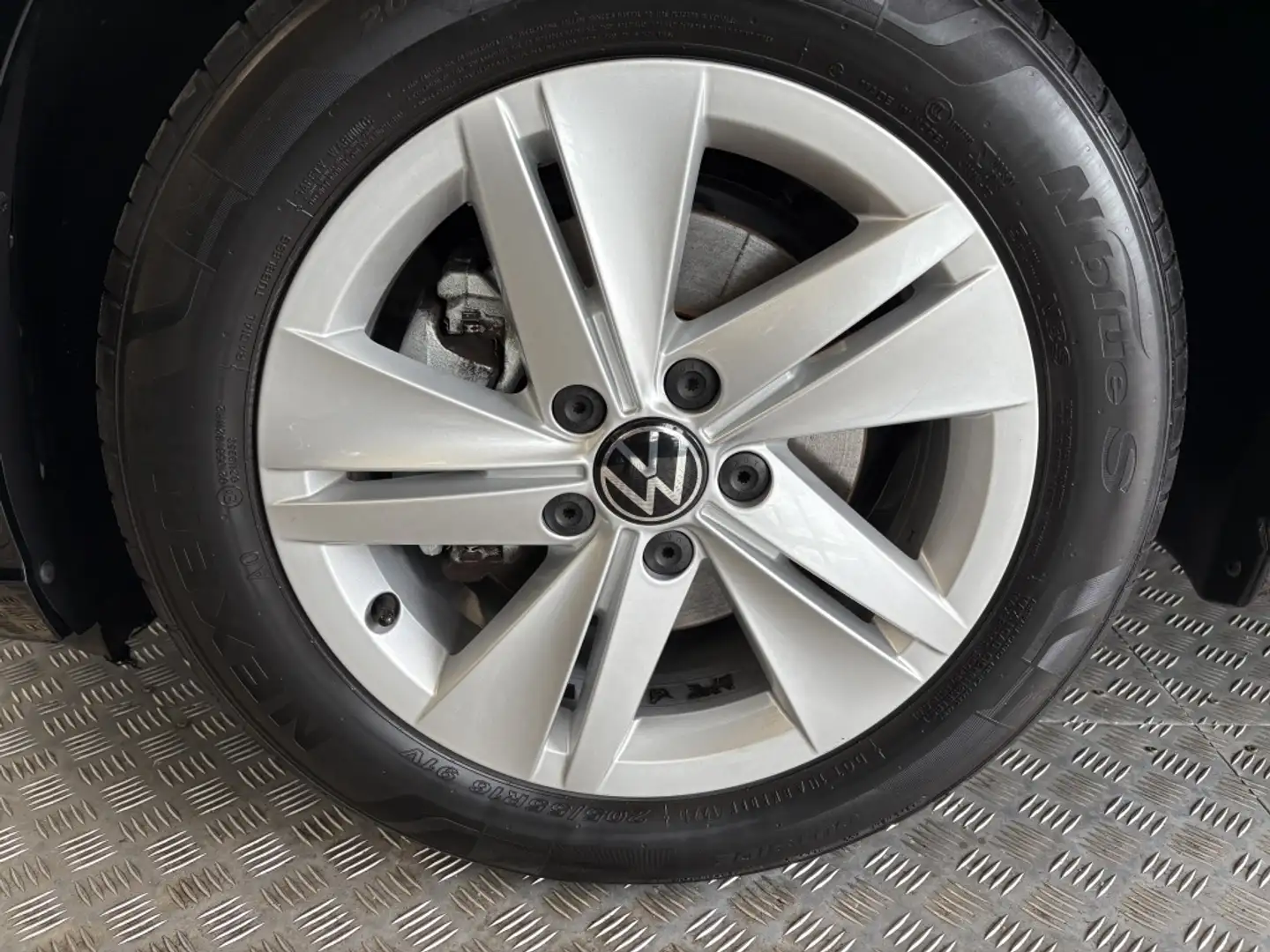 Volkswagen Golf 1.0 TSI Life Camera, Apple / Android Noir - 2