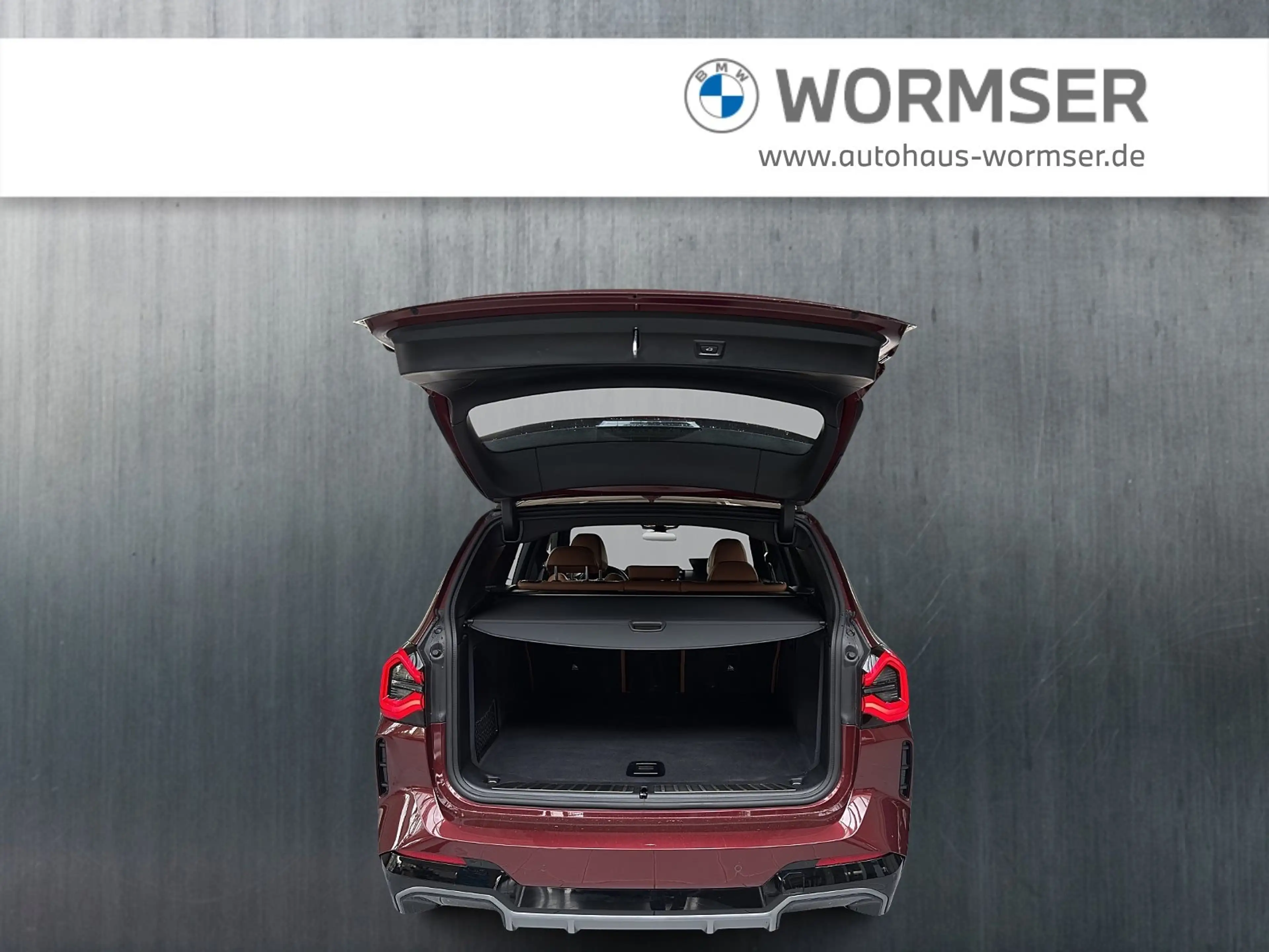 BMW iX3 M Sport — photo 5