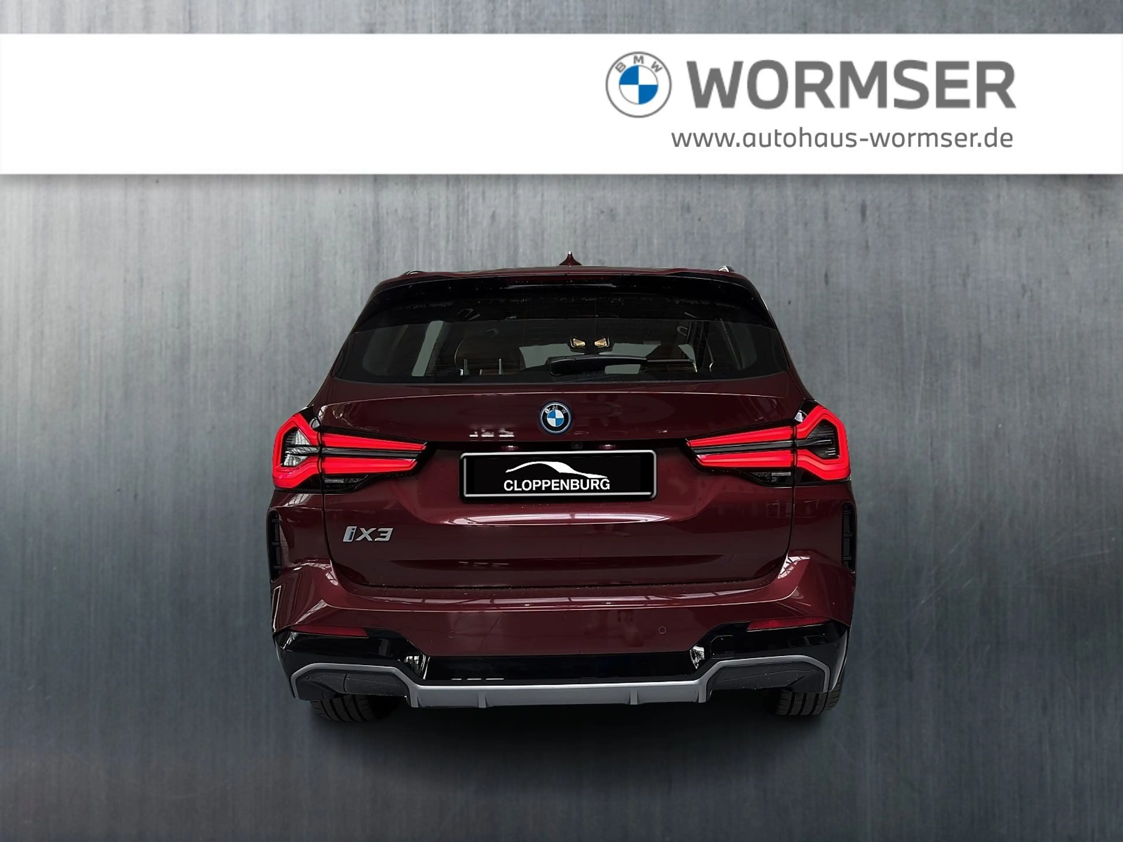 BMW iX3 M Sport — photo 4