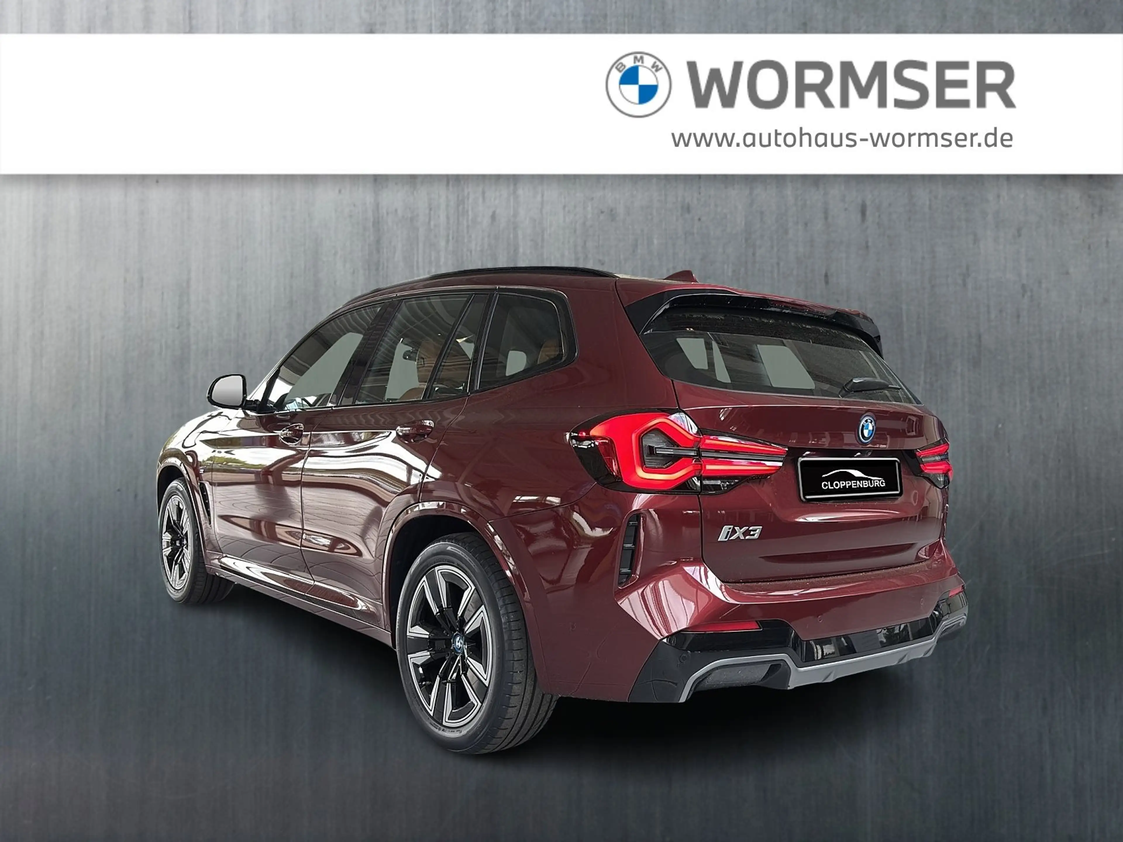BMW iX3 M Sport — photo 3