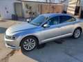 Volkswagen Passat 1.6TDI Advance 88kW Gris - thumbnail 4