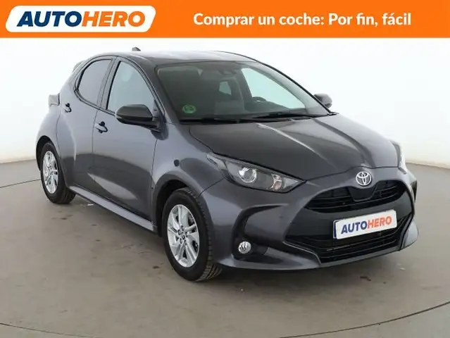Toyota Yaris view 8