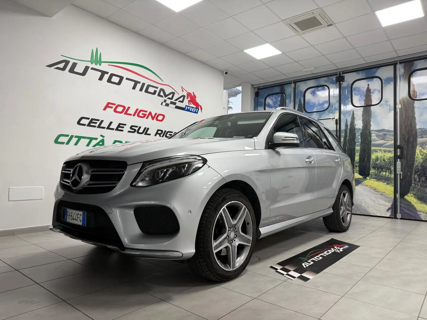 Mercedes-Benz GLE 250 GLE - W166 d Sport 4matic auto Grijs - 1