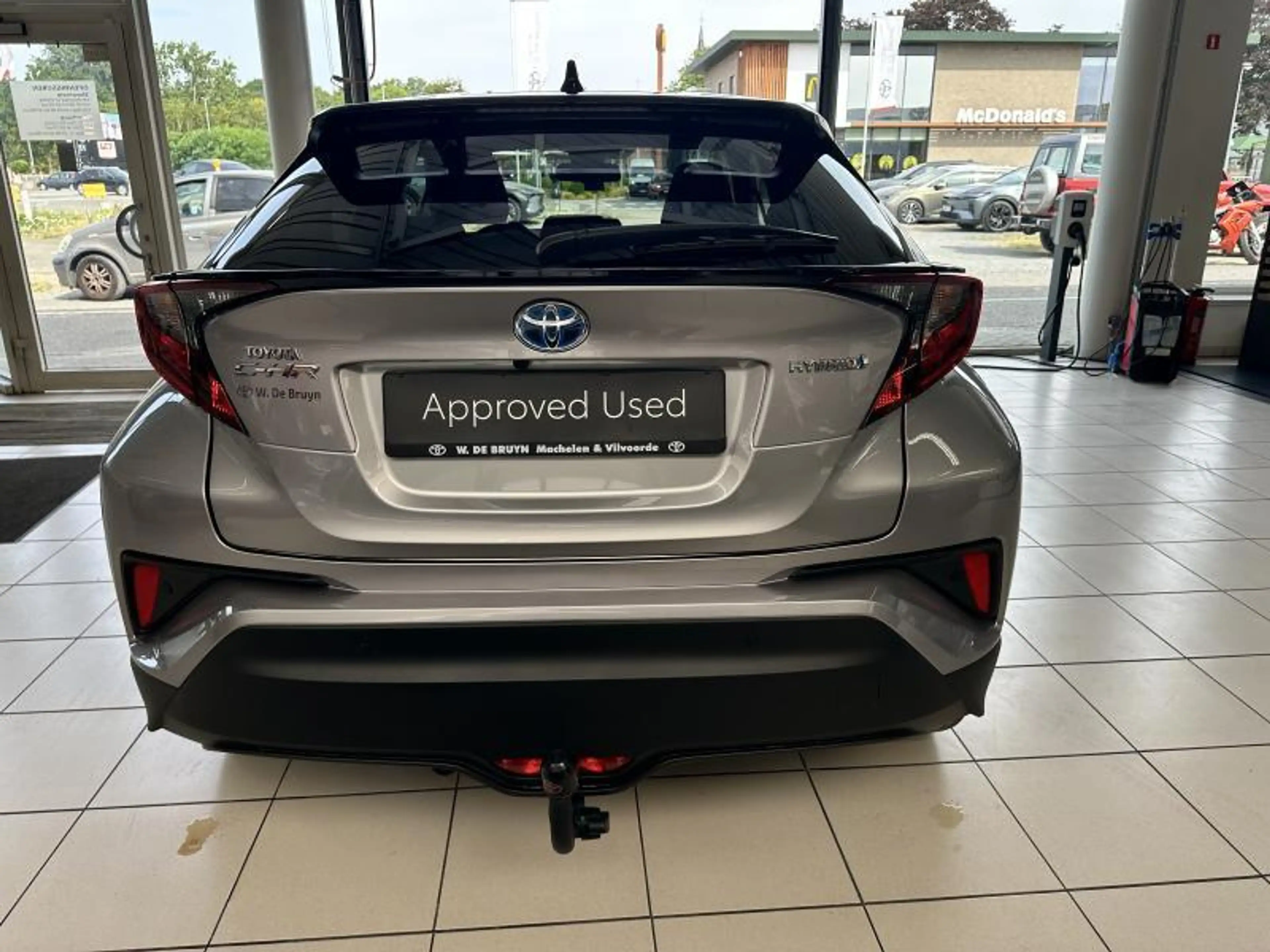 Toyota C-HR C-LUB BI-TONE — photo 6