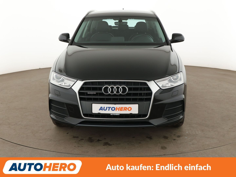 Audi Q3 2.0 TDI quattro Sport Aut.*NAVI*XENON*PDC*SHZ* — photo 9