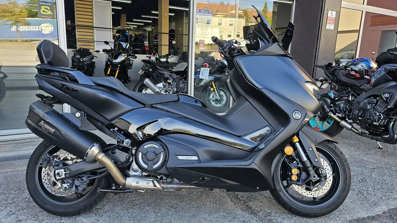 Yamaha Tmax 530