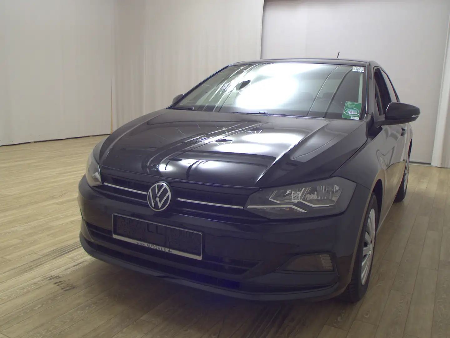 Volkswagen Polo 1.0 TSI Comf. Navi AID PDC Shz Schwarz - 2