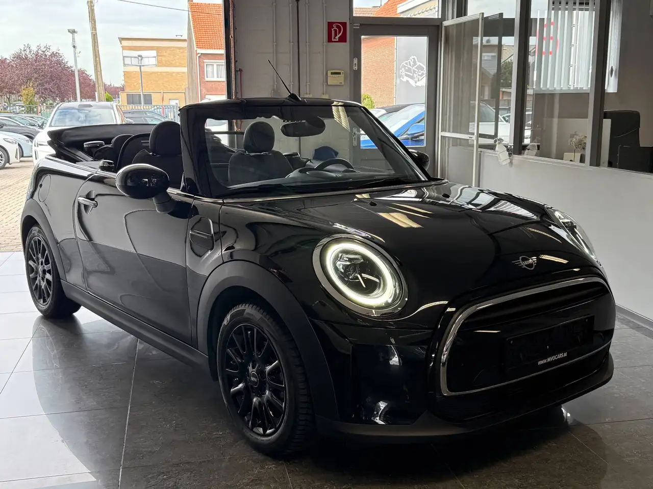 MINI Cooper Cabrio