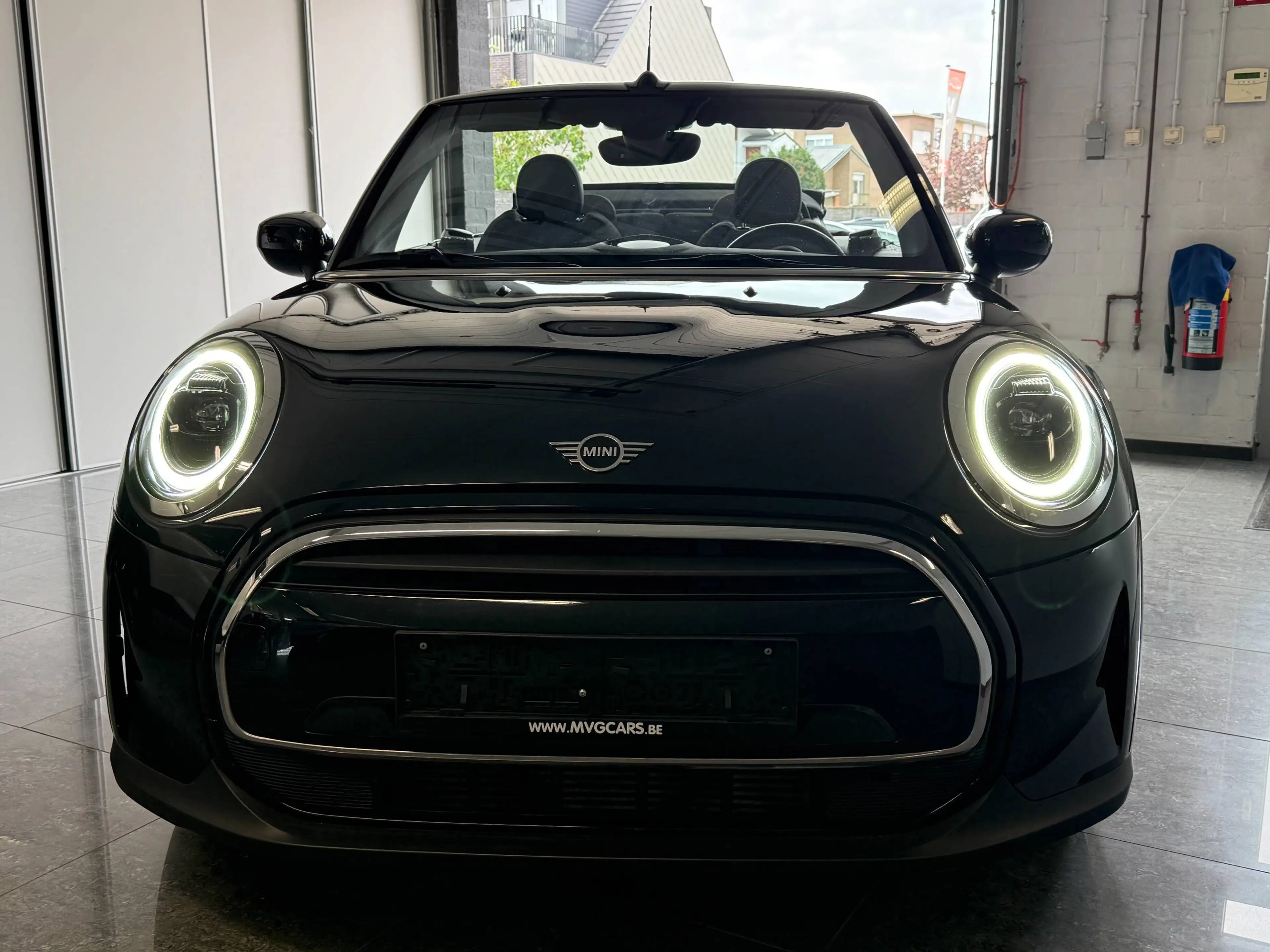 MINI Cooper Cabrio Automaat Classic Trim "Apple Carplay" — photo 2
