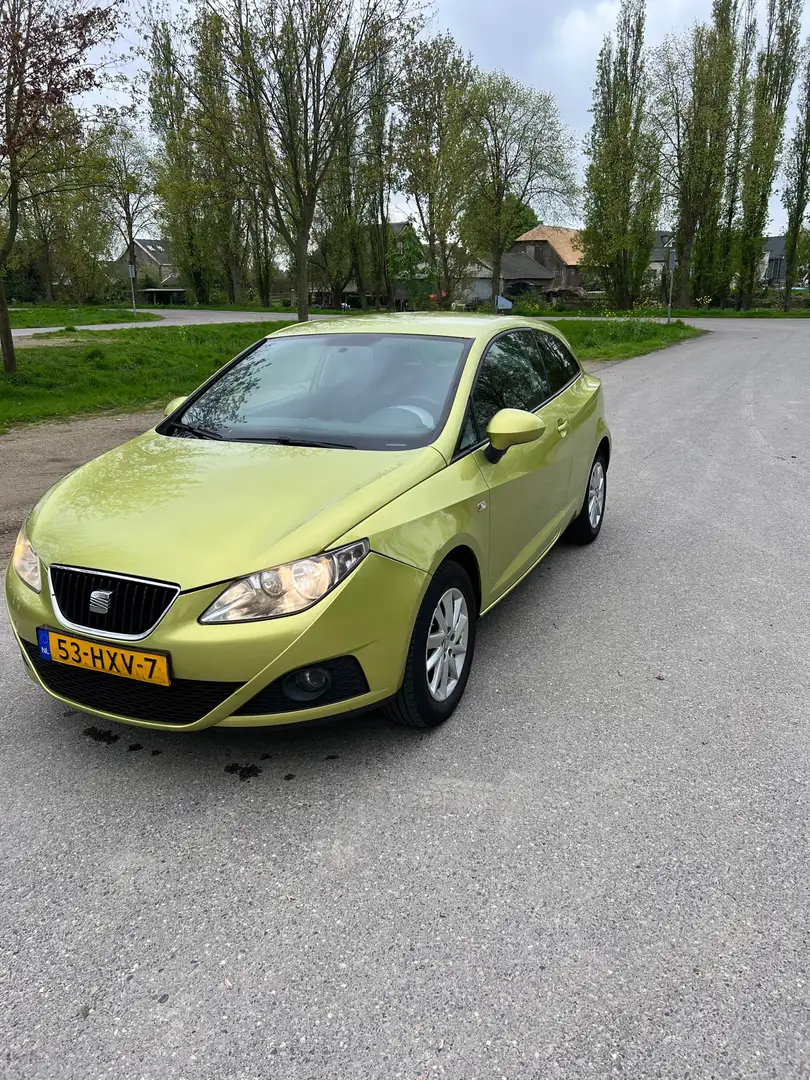SEAT Ibiza 1.4 Reference Geel - 1