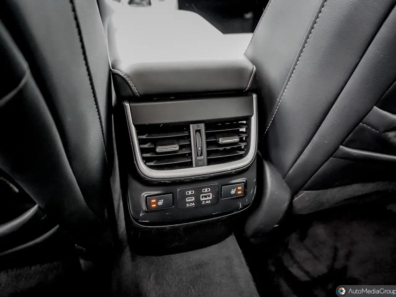 Subaru OUTBACK снимка Subaru OUTBACK