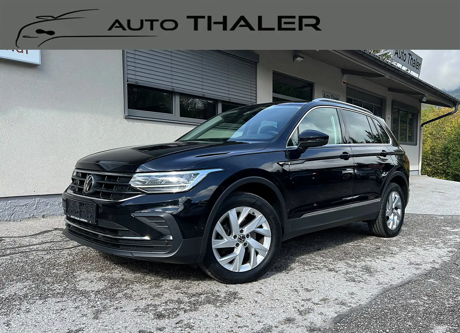 Volkswagen Tiguan Tiguan 2,0 TDI 4Motion Life DSG Life Schwarz - 1