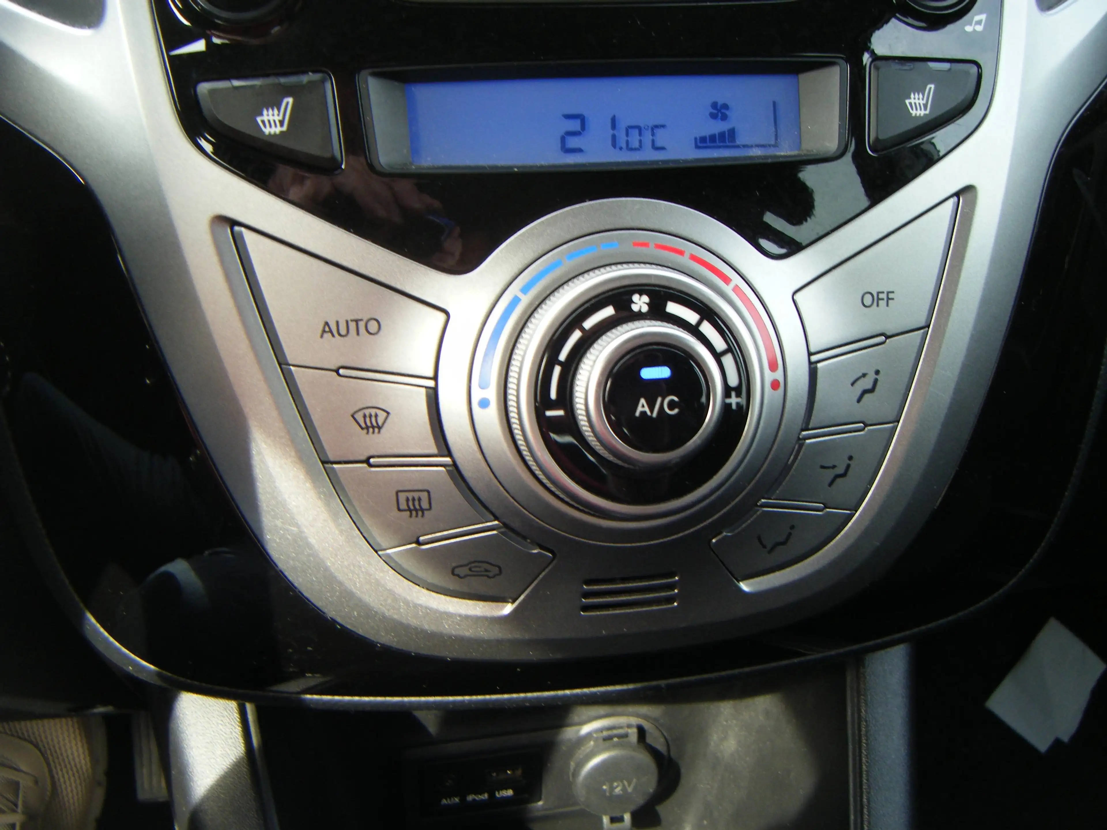 Hyundai iX20 ix20 1.4 Classic — photo 11