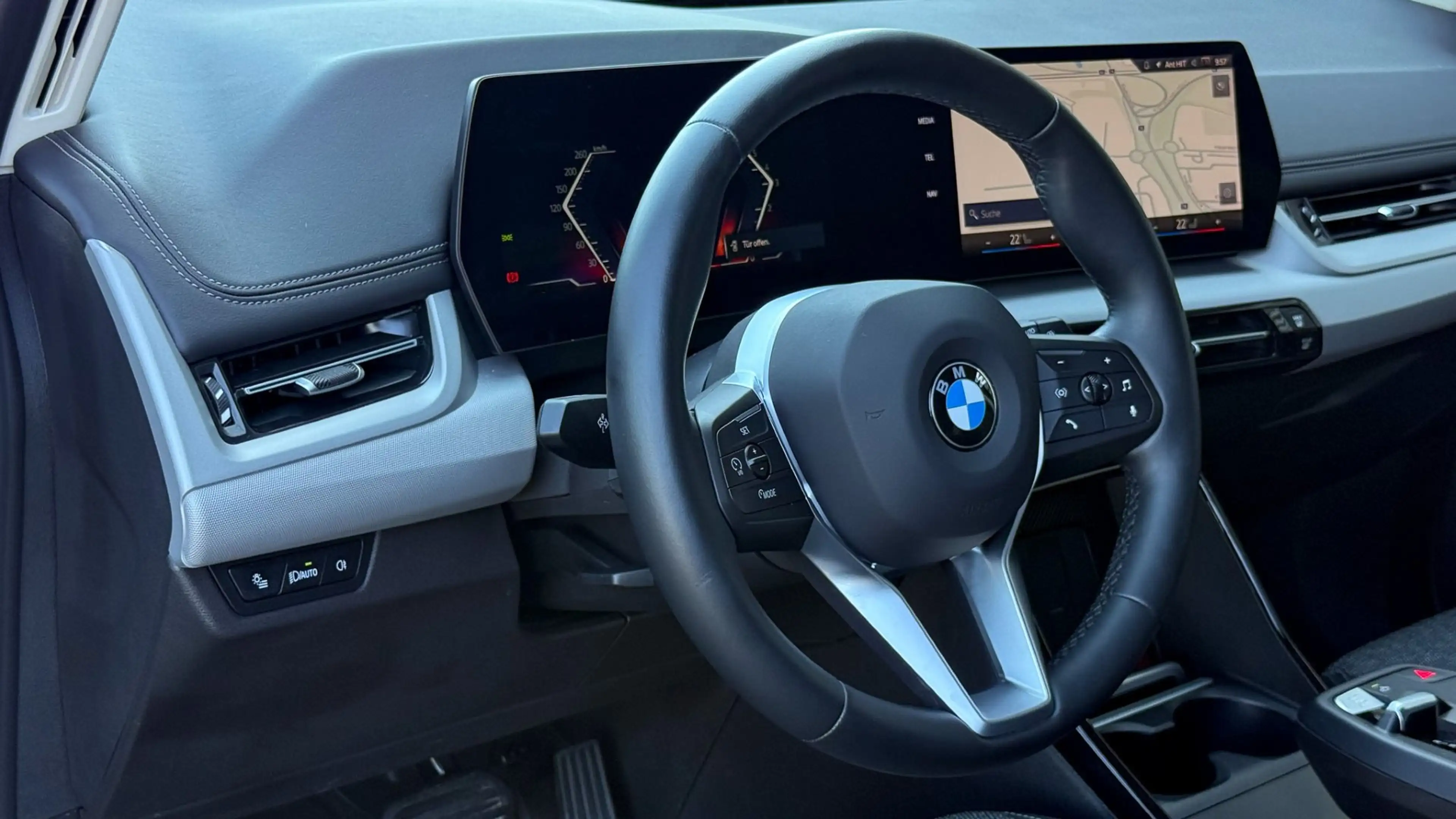 BMW 220 d — photo 9