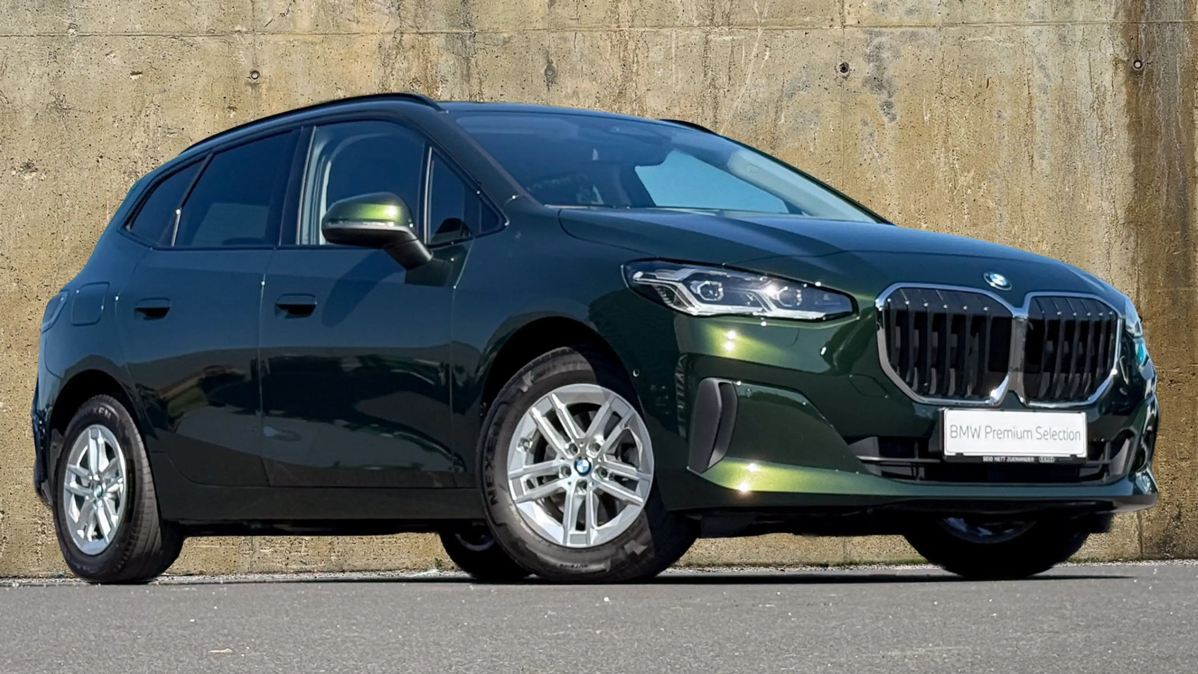 BMW 220 d — photo 3