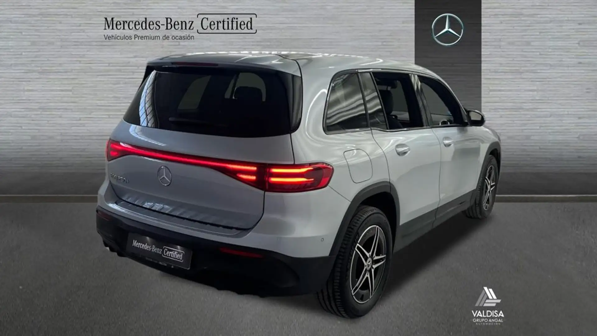 Mercedes-Benz EQB 250 250+ - 2