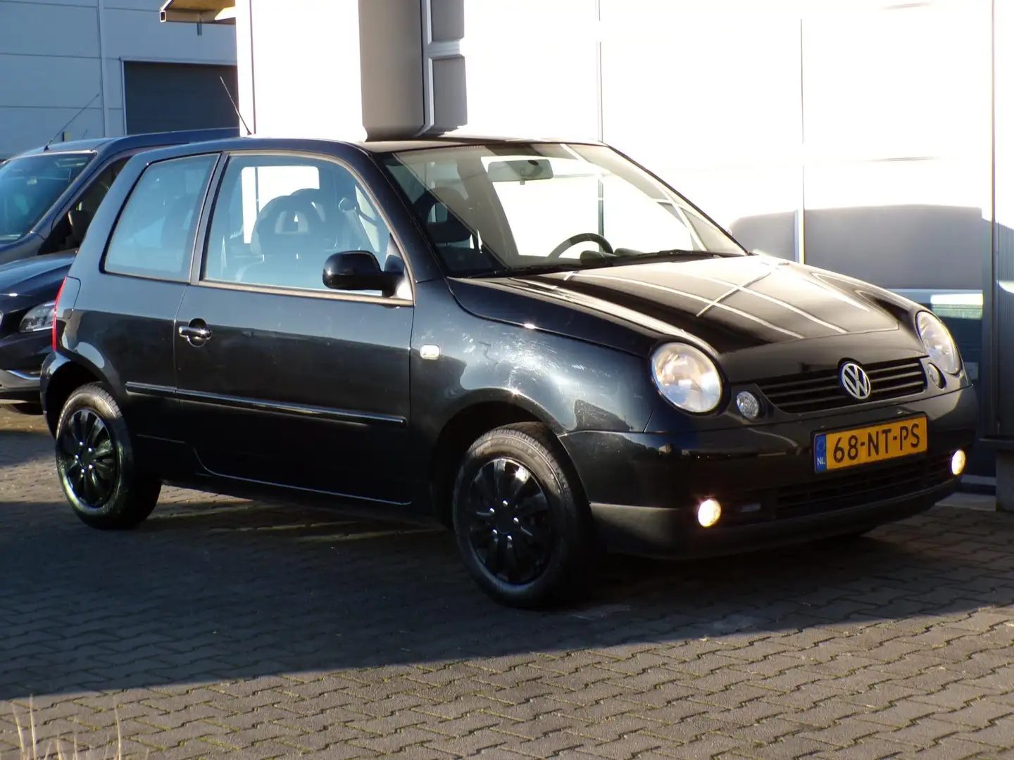 Volkswagen Lupo 1.4 Sportline Schwarz - 1