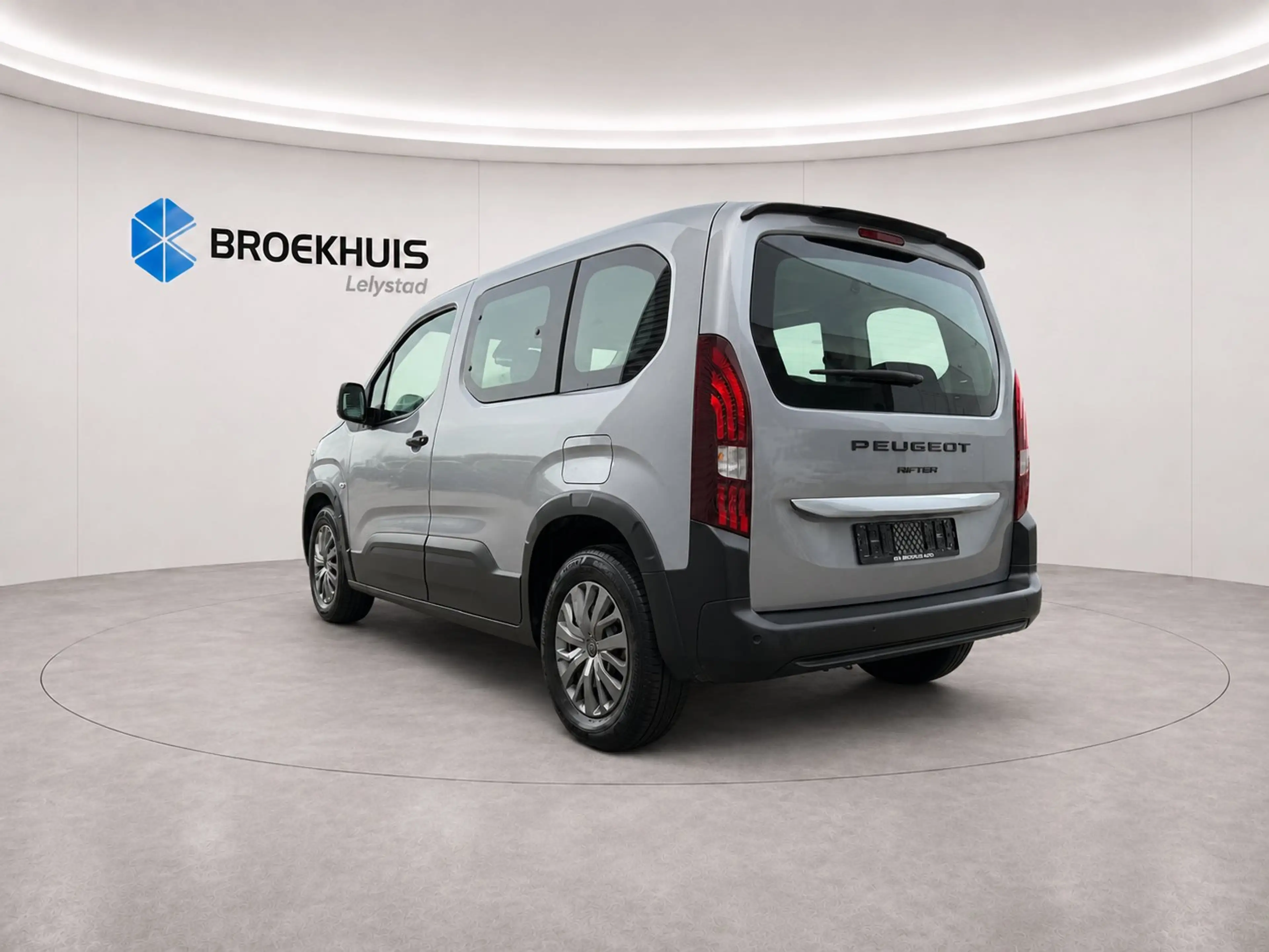 Peugeot e-Rifter EV 50KWH 136PK L1 ALLURE / NAVI / AIRCO / LED / PD — photo 7