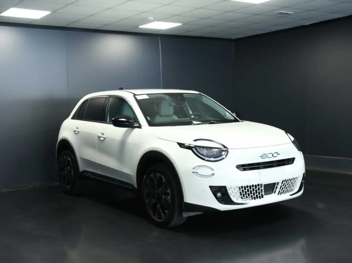 Fiat 600 Hybrid DCT MHEV La Prima PRONTA KM 0 Bianco - 1