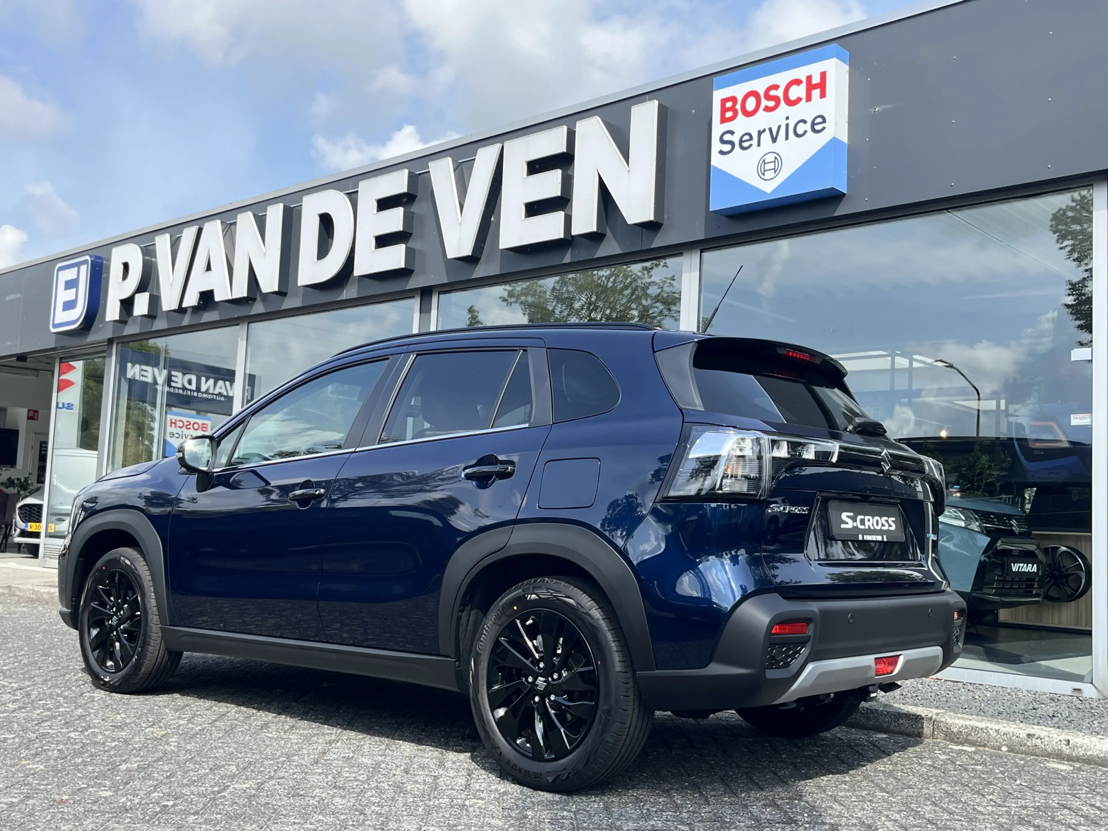 Suzuki S-Cross 1.4 Boosterjet Special Edition Smart Hybrid Automa — photo 3