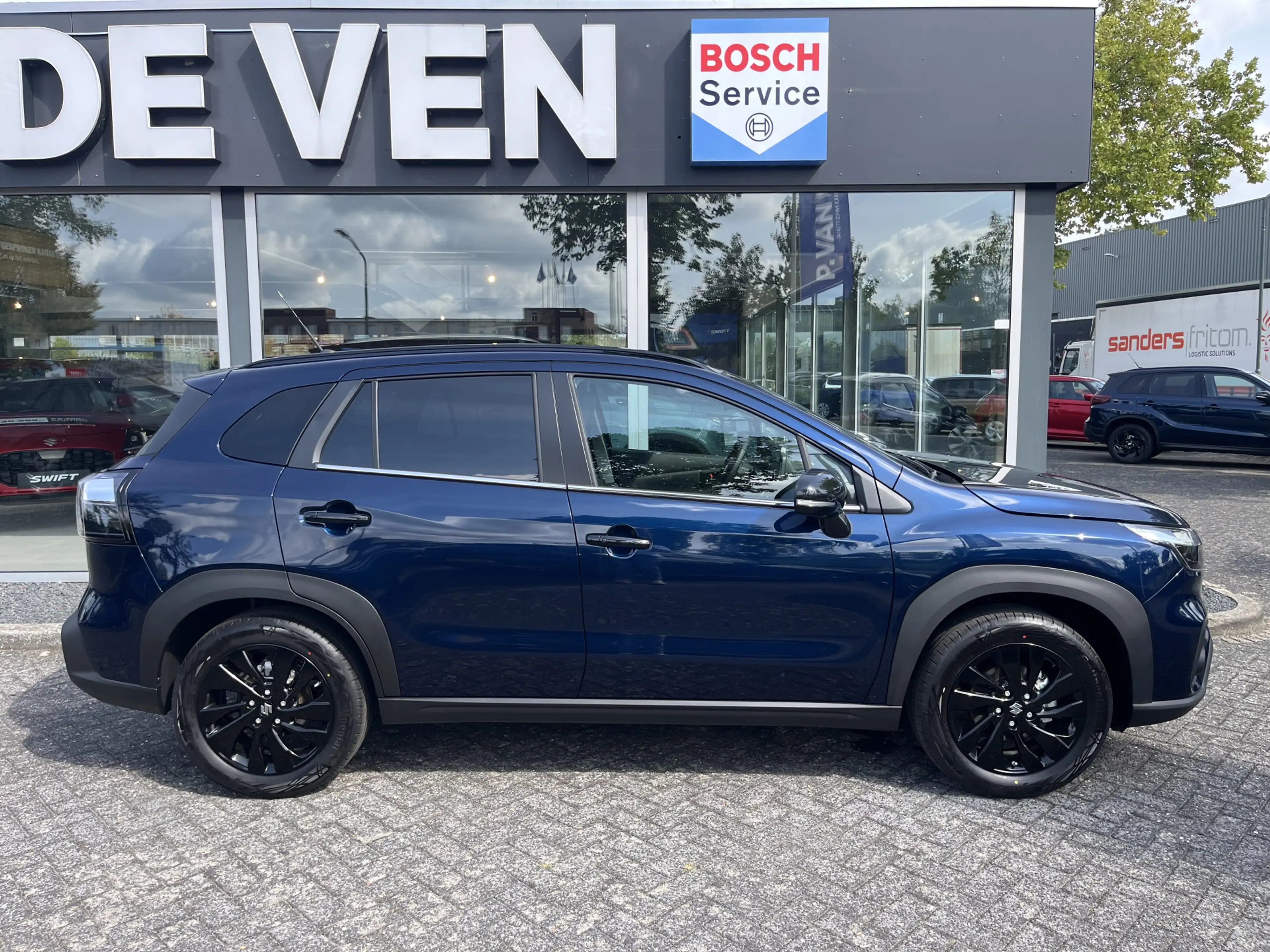 Suzuki S-Cross 1.4 Boosterjet Special Edition Smart Hybrid Automa — photo 28