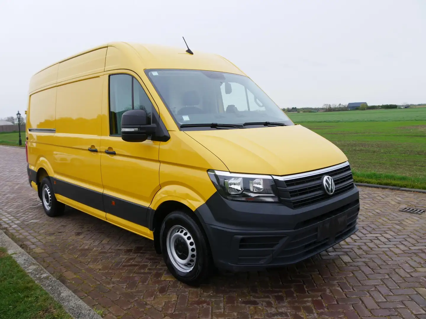Volkswagen Crafter 30 2.0 TDI L3H2 DSG8 AC CAMERA ** 8999 EX BTW ** Geel - 1