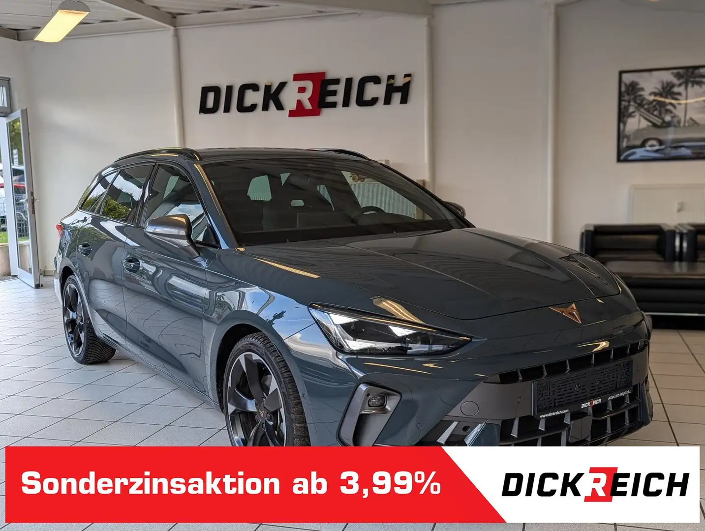 CUPRA Leon 1.5 eTSI Matrix Intelligent-Dynamic-Edge Blau - 1
