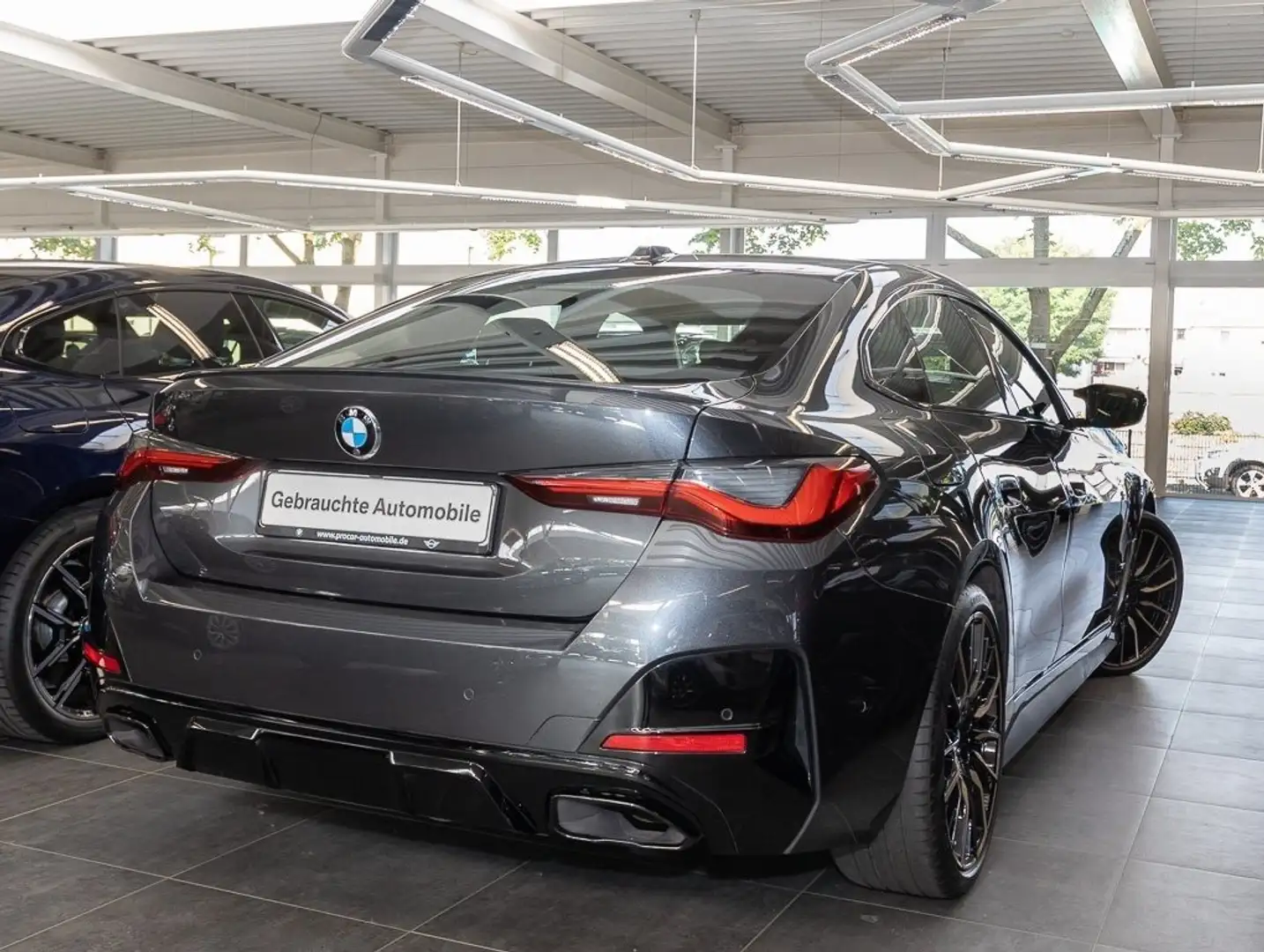 BMW 440 M440i xDrive Gran Coupé (ab 20 HK HiFi DAB LED Grijs - 2