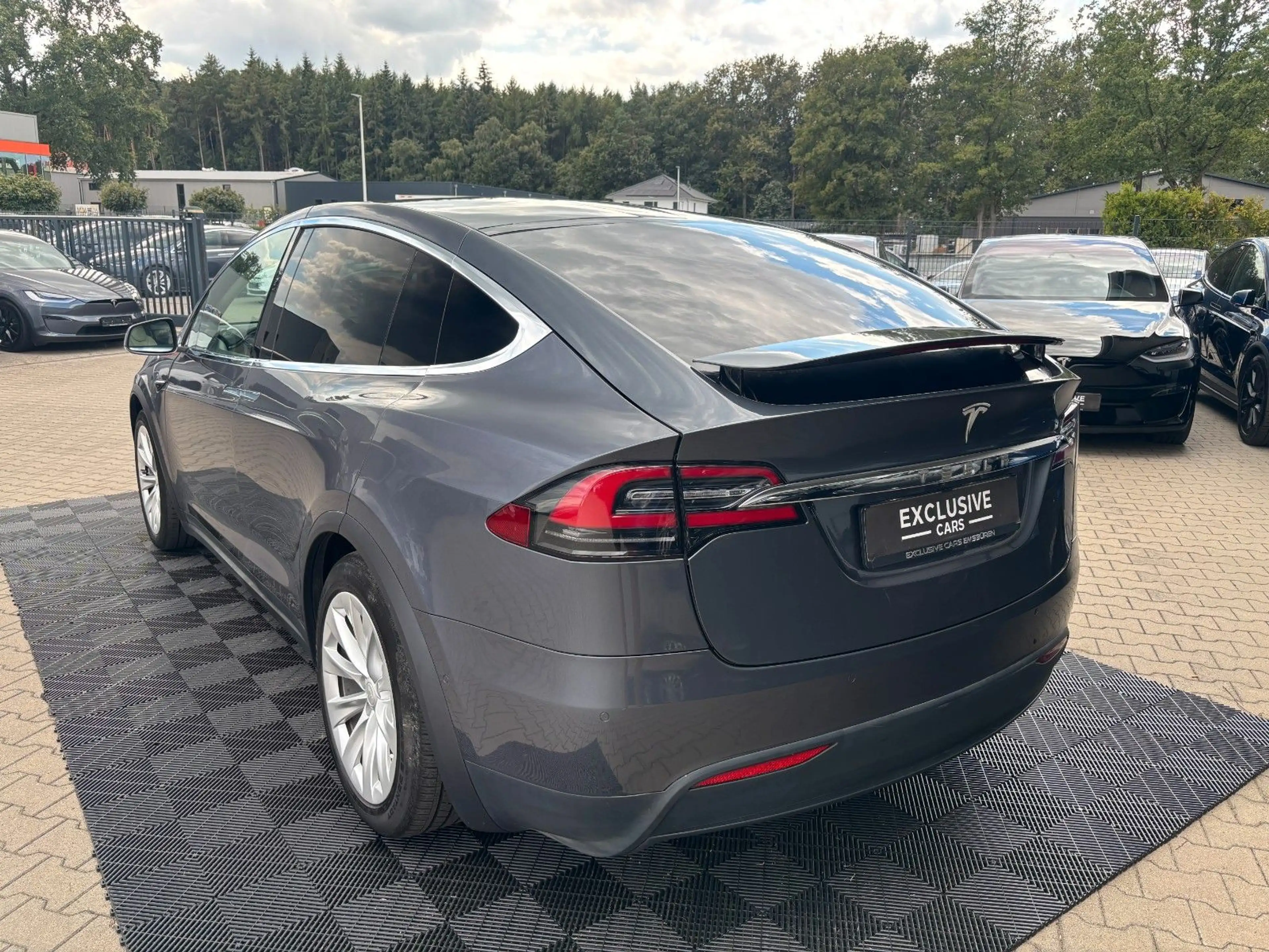 Tesla Model X MODEL X 100D | 7 SEATER | HARDWARE 3 | — photo 14