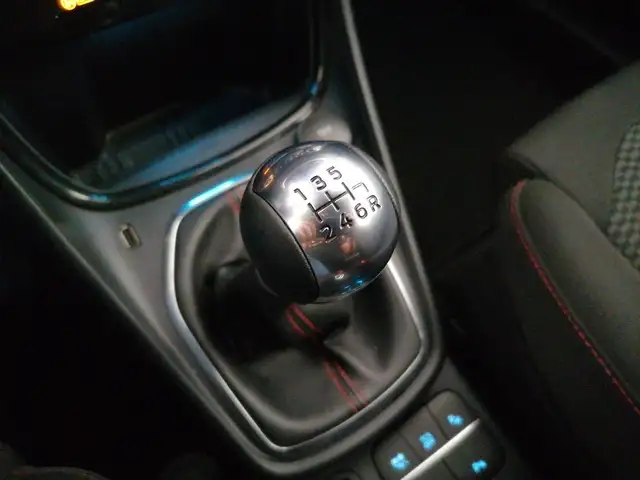 Ford Puma view 13