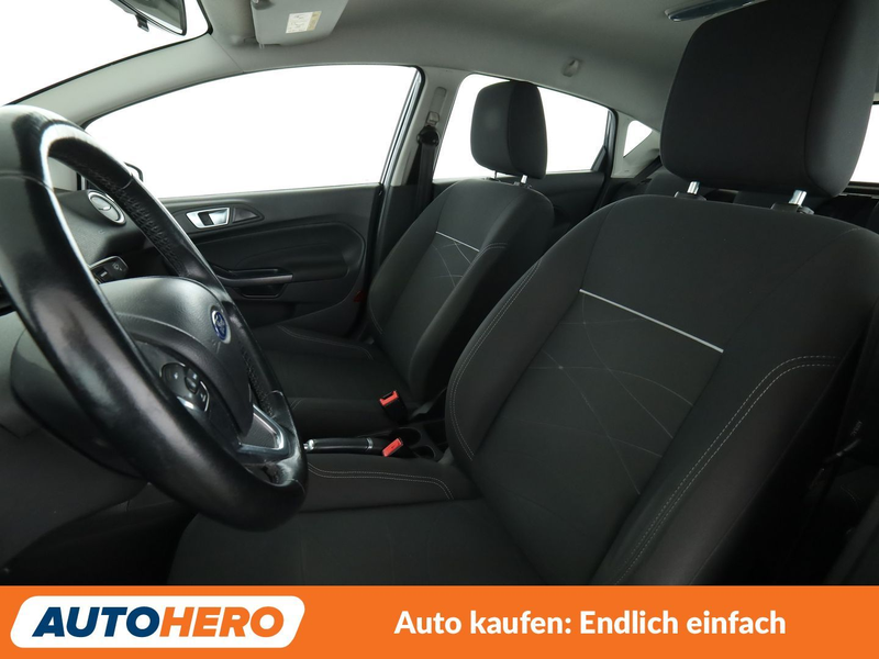 Ford Fiesta 1.25 Trend — photo 10