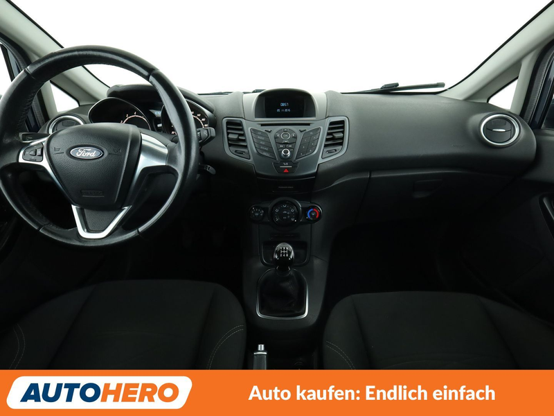 Ford Fiesta 1.25 Trend — photo 12