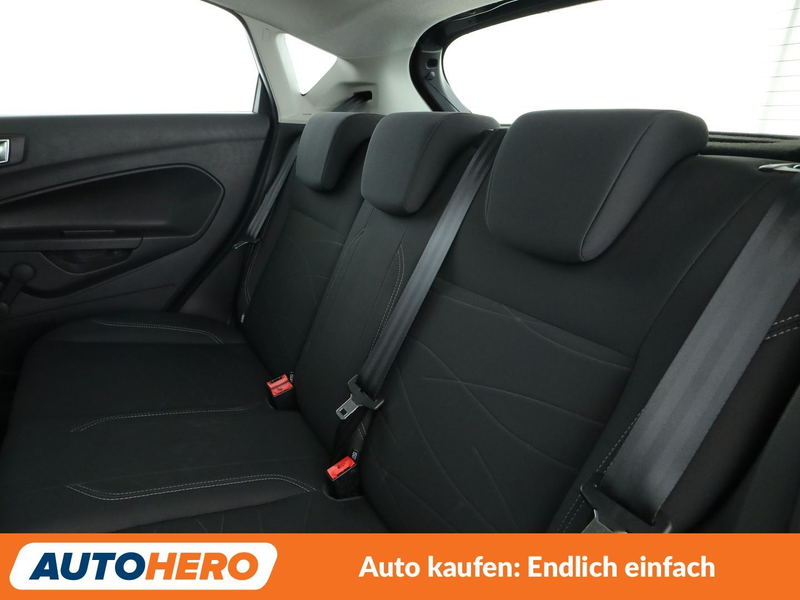 Ford Fiesta 1.25 Trend — photo 14