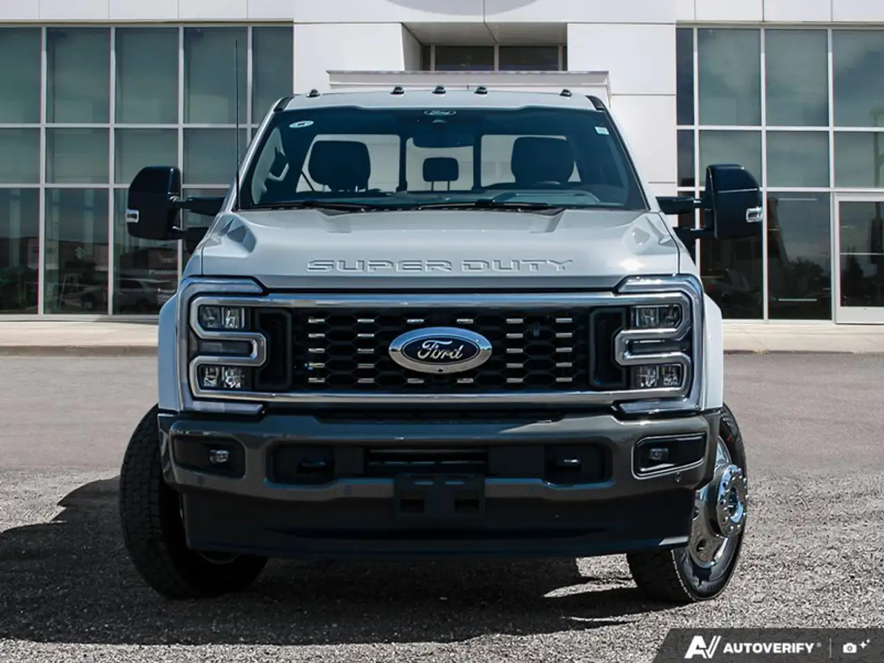 Ford F-450 Super Duty снимка Ford F-450 Super Duty