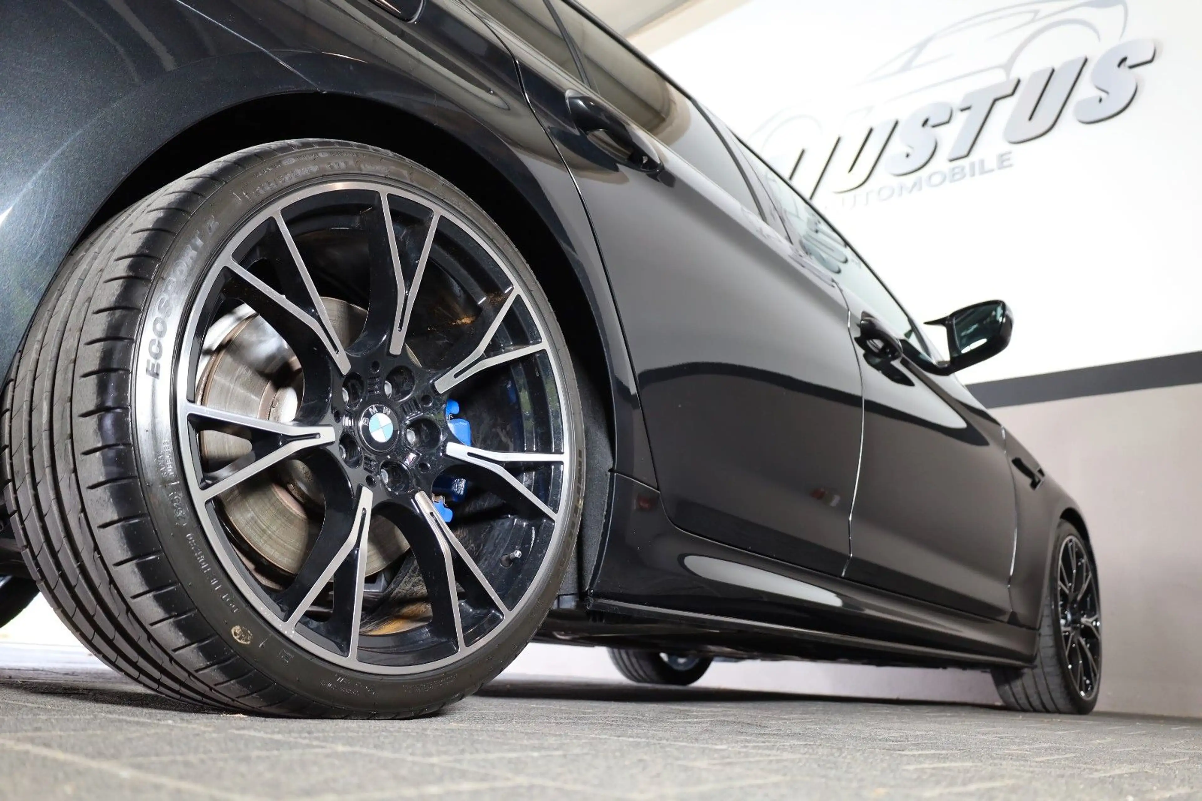 BMW 550 i xDrive/360*/HUD/SHZ/LHZ/HK/TOTW/LASER/R20 — photo 7