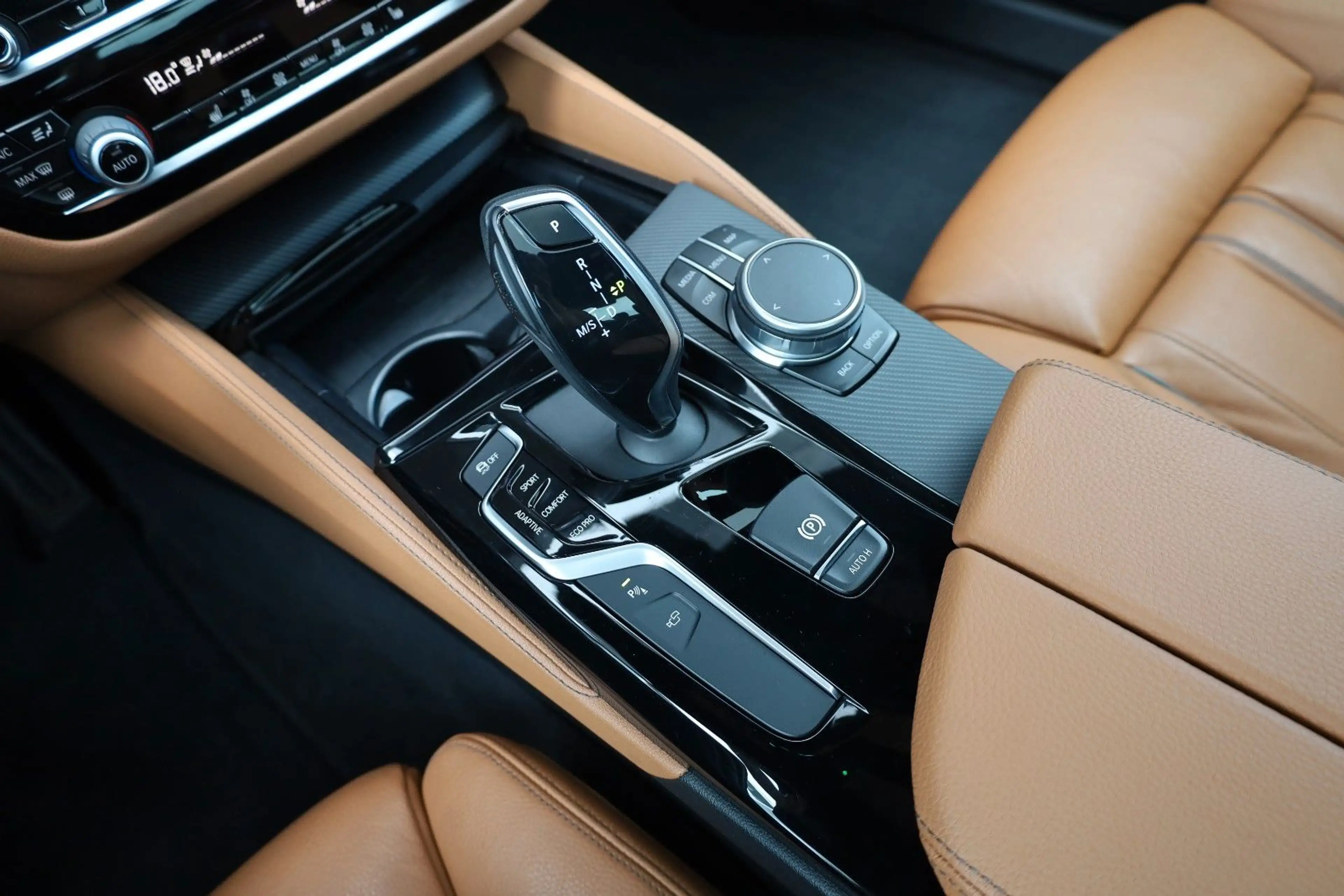 BMW 550 i xDrive/360*/HUD/SHZ/LHZ/HK/TOTW/LASER/R20 — photo 15